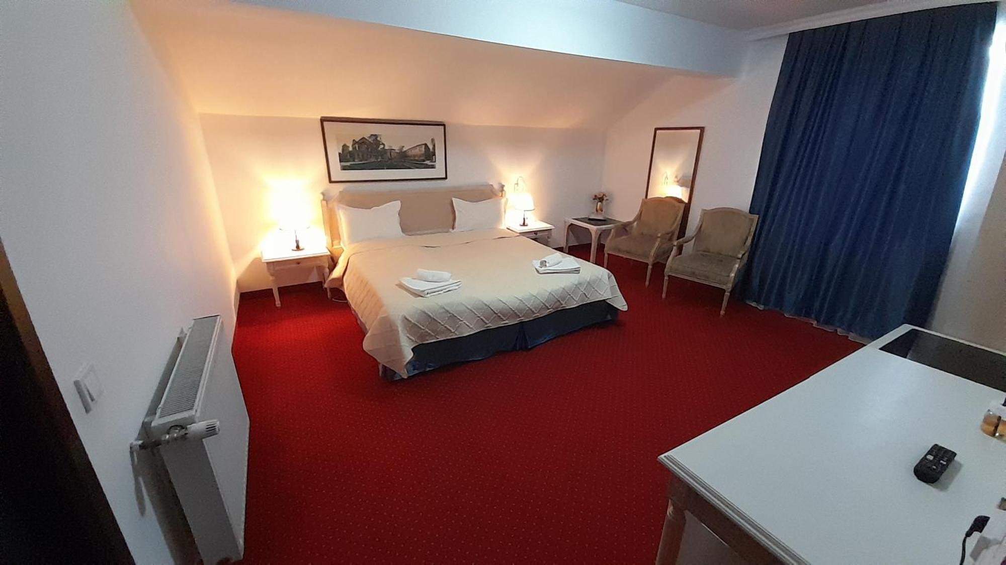 Visconti Militari Hotel Bucharest Luaran gambar
